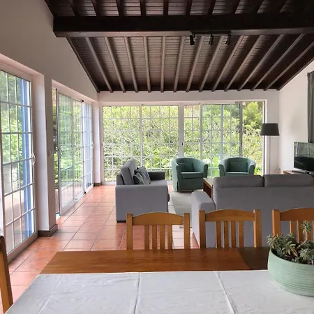 Pensjonat Casa Do Monte - Garden & Sea Sight Lagoa (Azores)